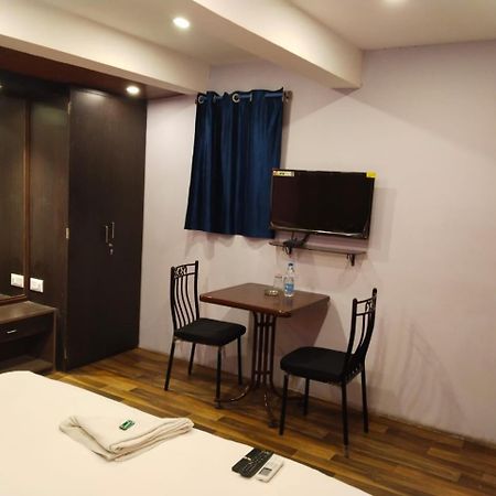 Hotel Ucs Kolkata Exterior photo
