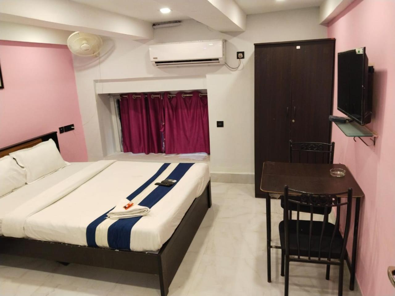 Hotel Ucs Kolkata Exterior photo